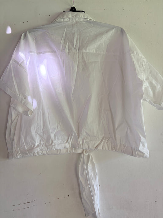Elan Crisp White Botton Crop